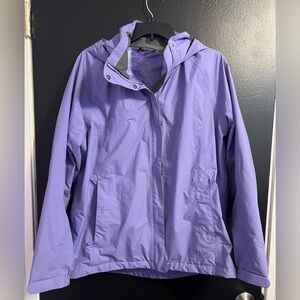 L.L. BEAN Packable Lightweight Lavender Hooded Rain Jacket